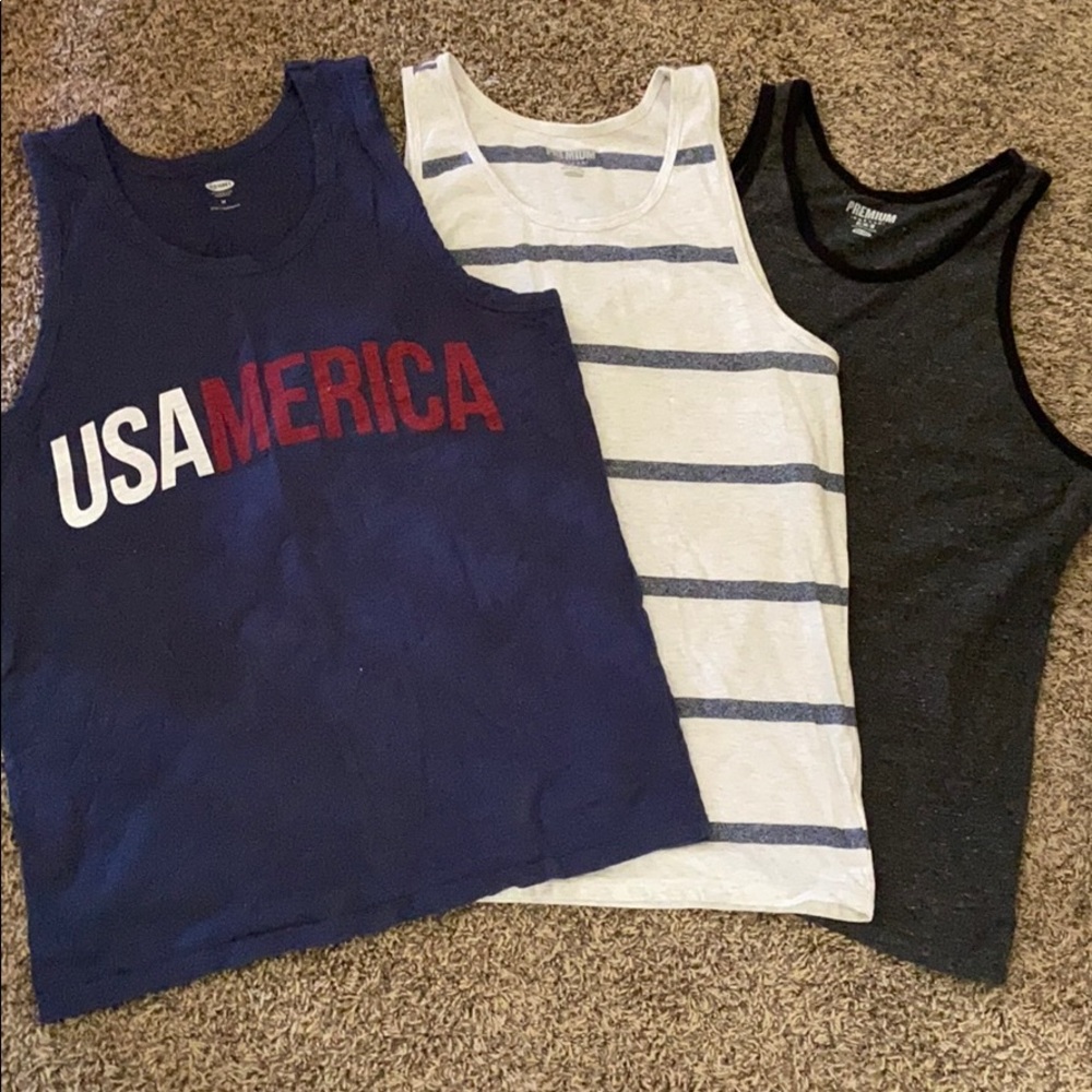 Lot of 3 men’s old navy tanks